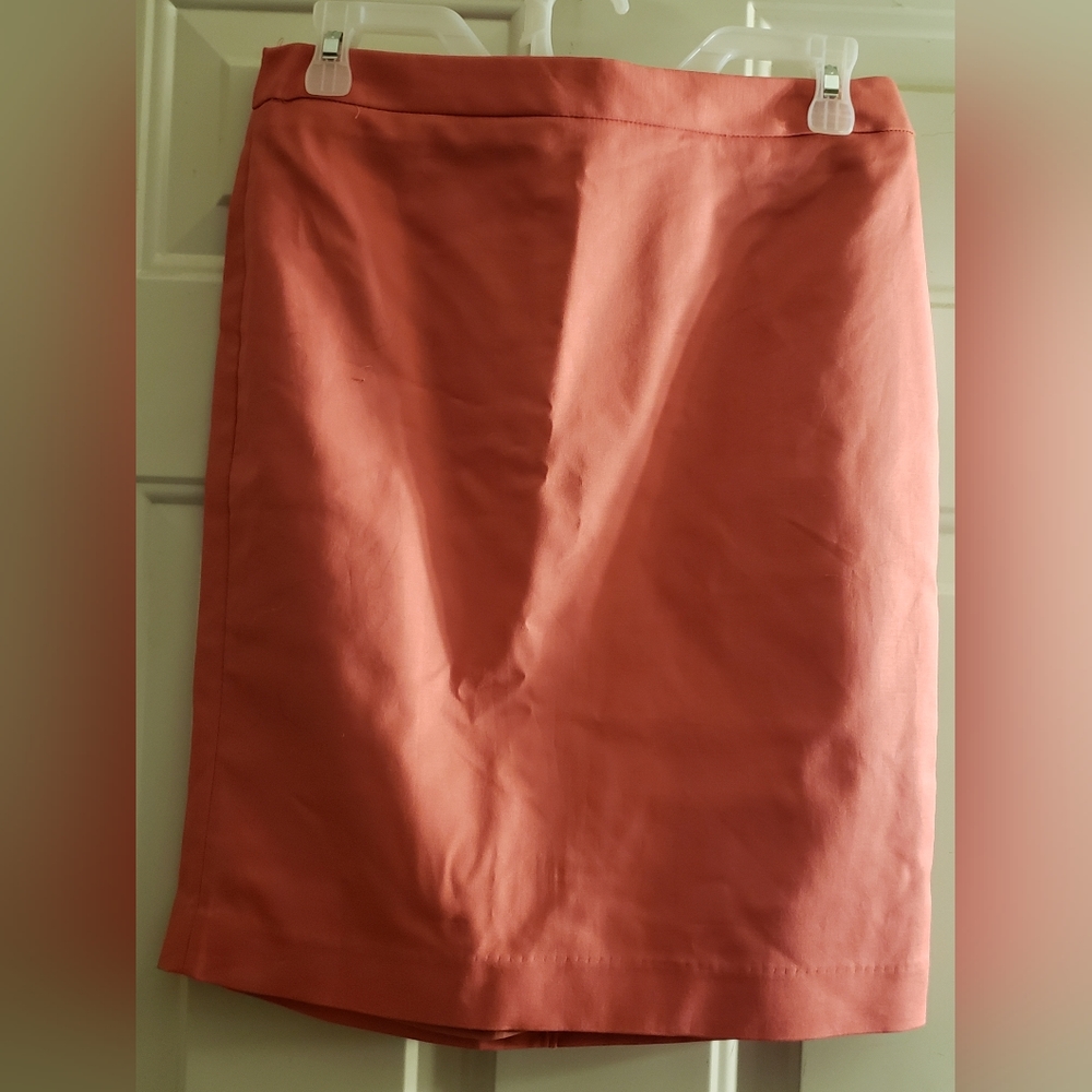 NWT Liz Claiborne Skirt Size 4